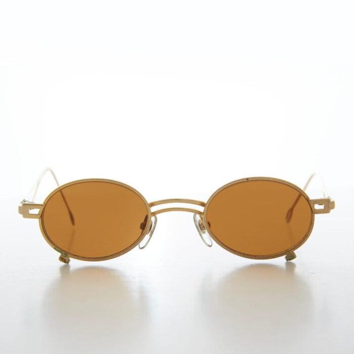 AZARI 06 sunglass museum