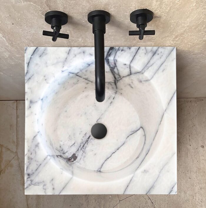 NaturalStoneNewYorkWhiteMarblePedestalConeShaped top